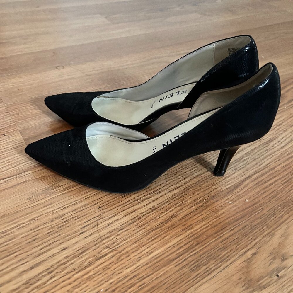 Women's ANNE KLEIN Black Heel Business Shoes 8.5M in good condition SKU 200